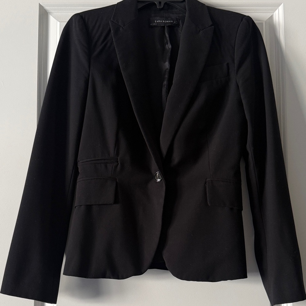 Zara Classic Black Women's Blazer